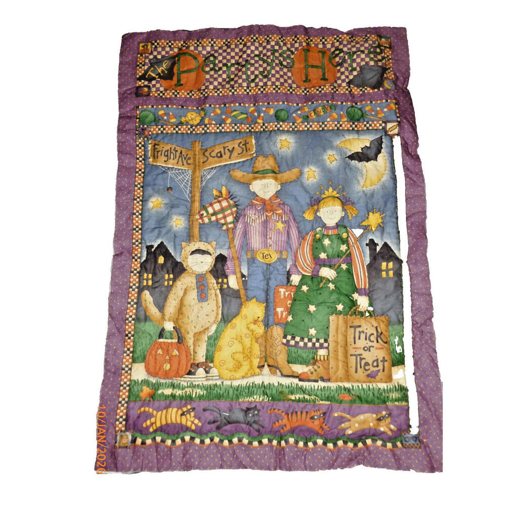 Halloween Fabric Panel‎ Wall Decor Door Cover Vintage Backed 28x42" Crib Quilt